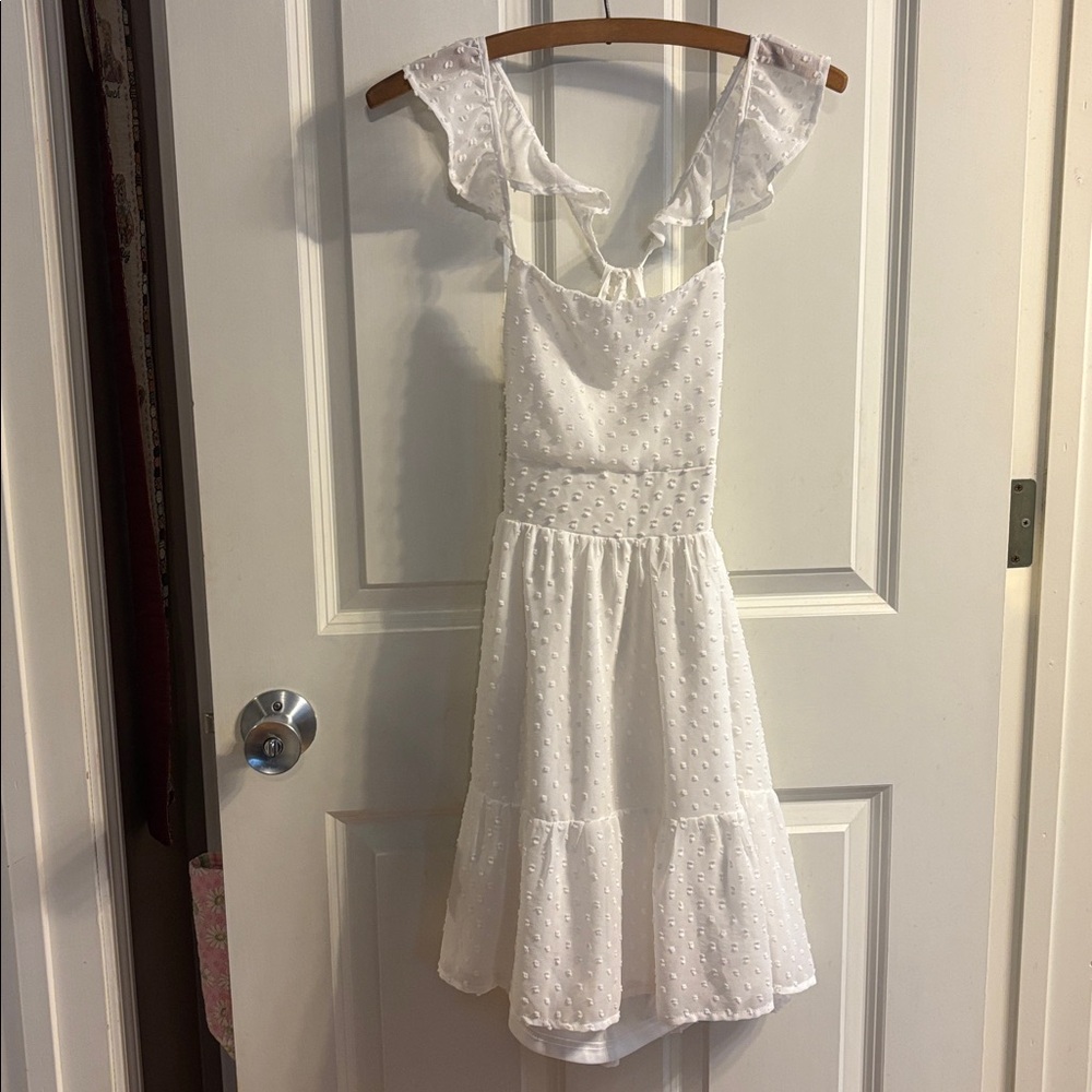 Size Small Lulu's White Dress